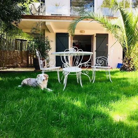 T2 Jardin Pres Des Plages Et Du Golf Apartment *